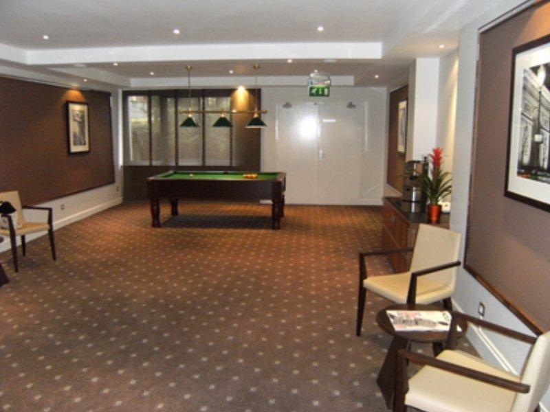 Royal Regency Paris Vincennes Hotel Exterior photo
